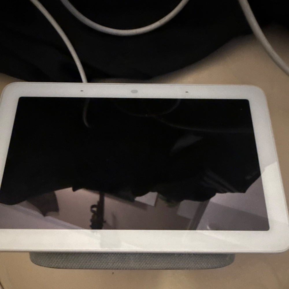 Google Nest Hub Smart Display Wi-Fi Google Assistant Screen Speaker White