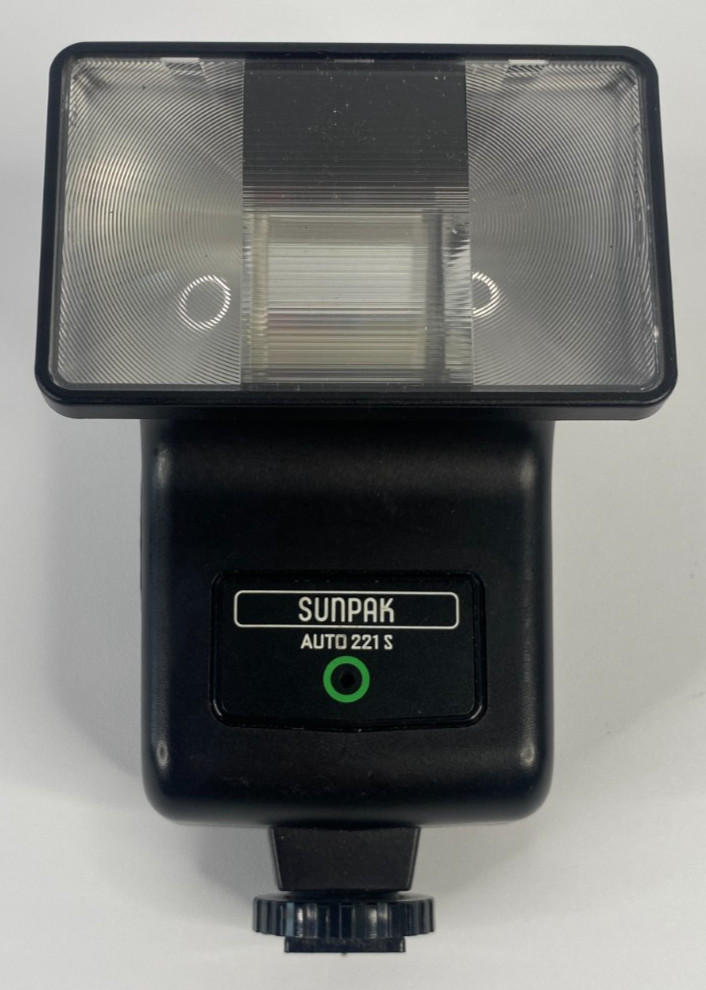 Sunpak Auto 221 S Electronic Flash