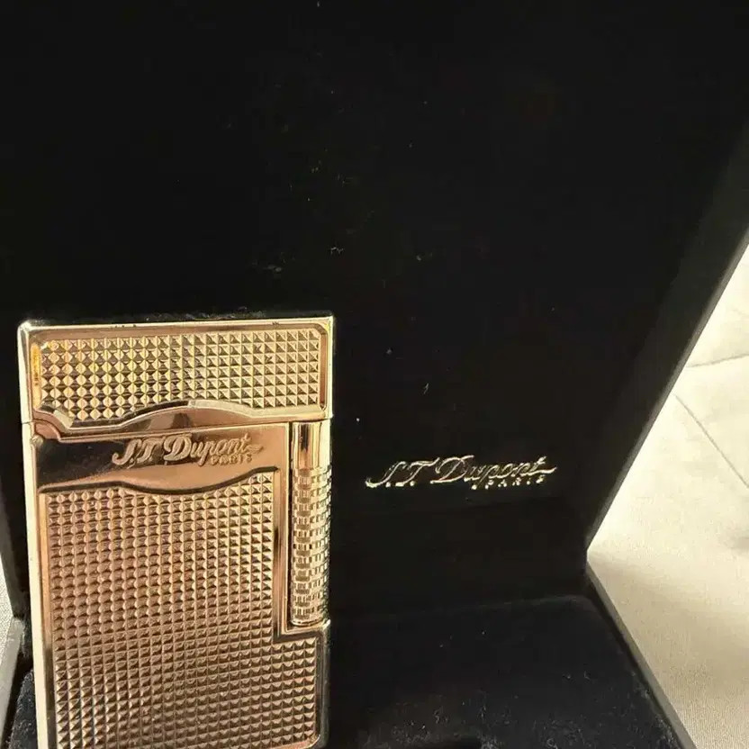 Dunhill Lighter Premium Case Official