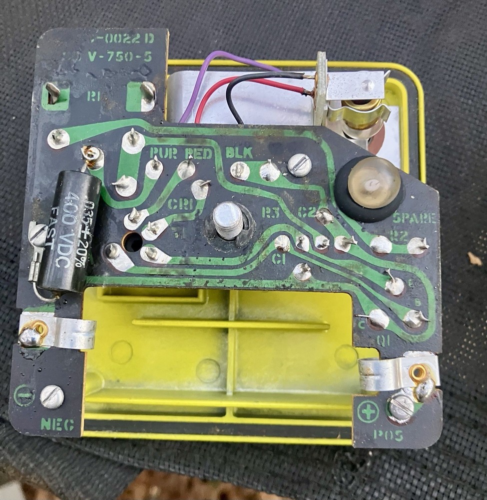 Jordan Electronics CD V-750 Model Dosimeter Charger Untested