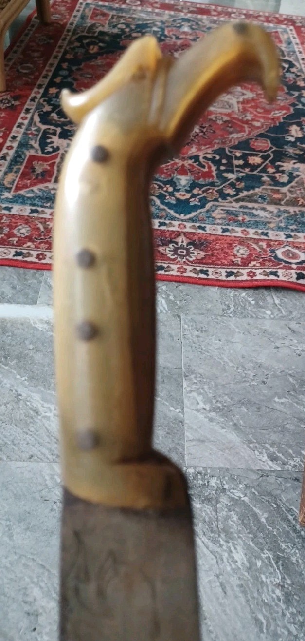 Antique Spanish Guerrero de la Costa short sword with scabbard