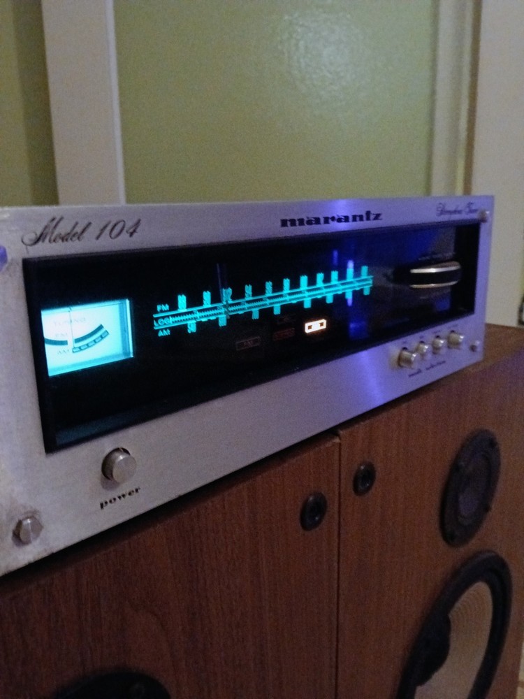 Rare Vintage Marantz Tuner Model 104