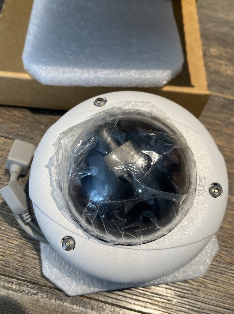 Pelco IMS0DN10-1E Sarix Mini Dome Camera