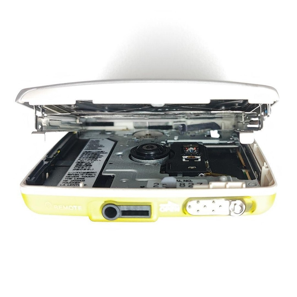 [Used] SONY MD Walkman MZ-E80 – Powers On, Test Only, Not Fully Functional