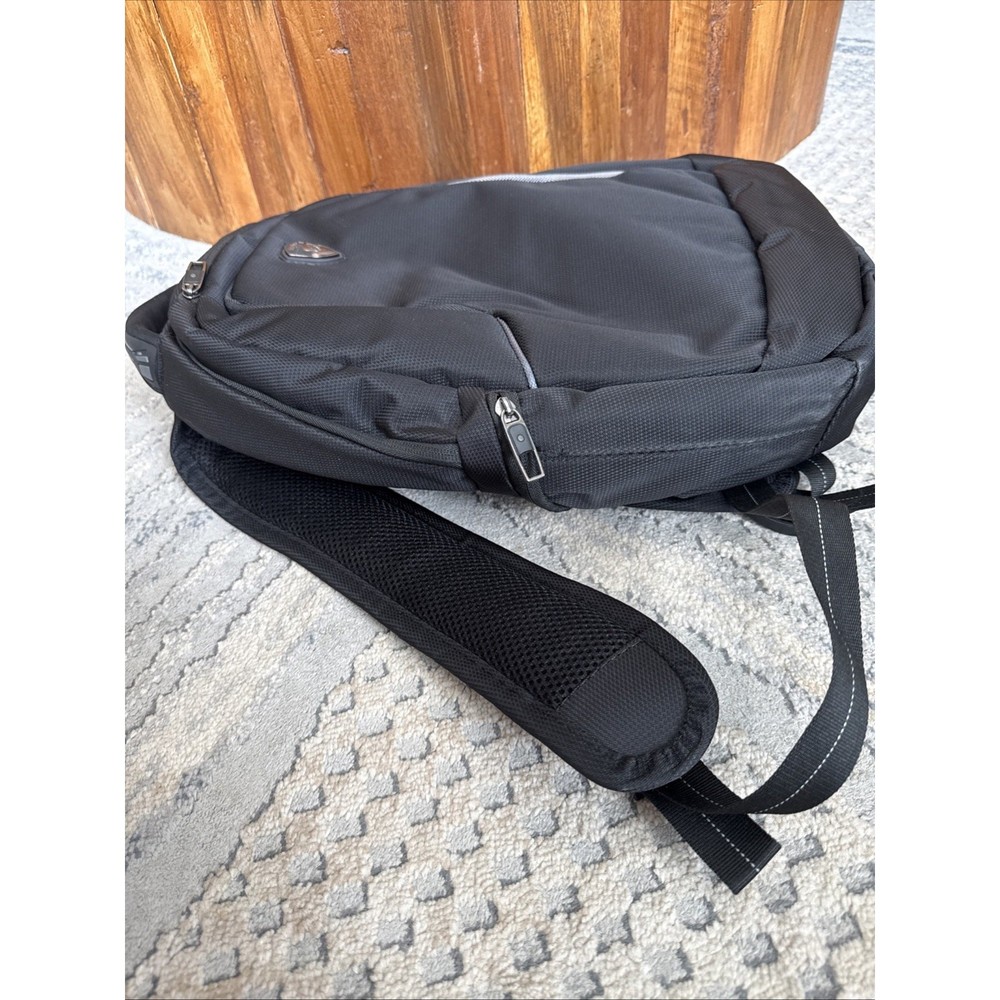 Heys Tech Pac 04 Computer Backpack Black F