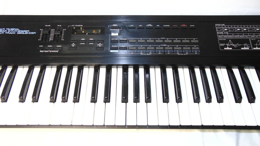 Roland D-20 Multi Timbral Linear Synthesizer Multi Track Sequencer Keyboard