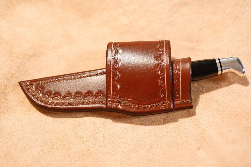 Custom Leather Crossdraw Sheath for Buck 102