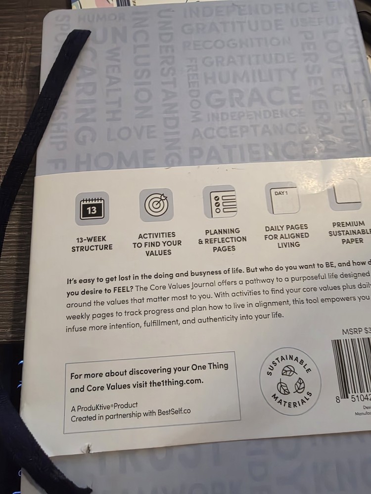 CORE VALUES JOURNAL-Discover your core values and live that's aligned with them