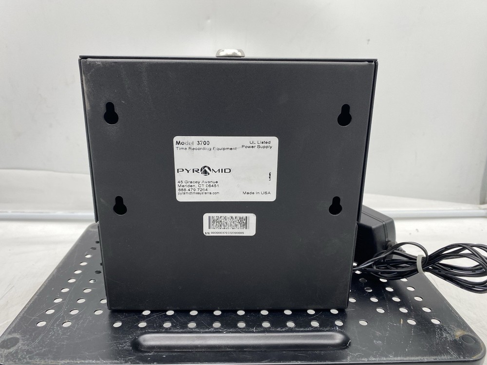 Pyramid 3700 Punch Card Time Clock System No Key