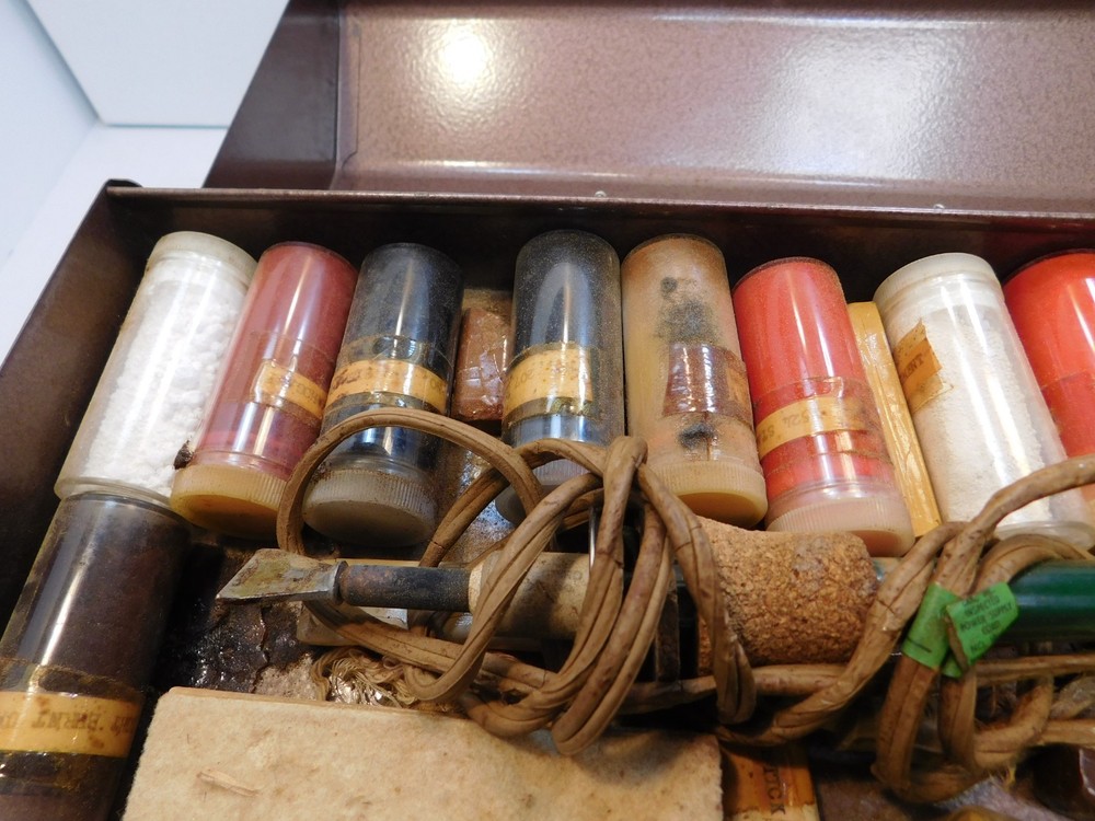 Vintage Art Woodworking Tool Box Kit