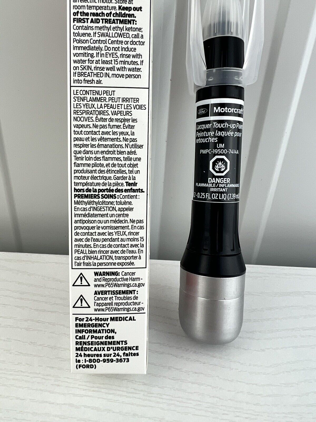 Genuine Ford Motorcraft Touch Up Paint Bottle Agate Black UM 7414A & Clear Coat