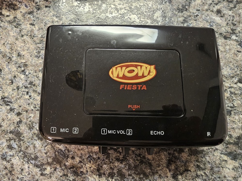 WOW FIRSTA Videoke Karaoke System Wf210 Complete