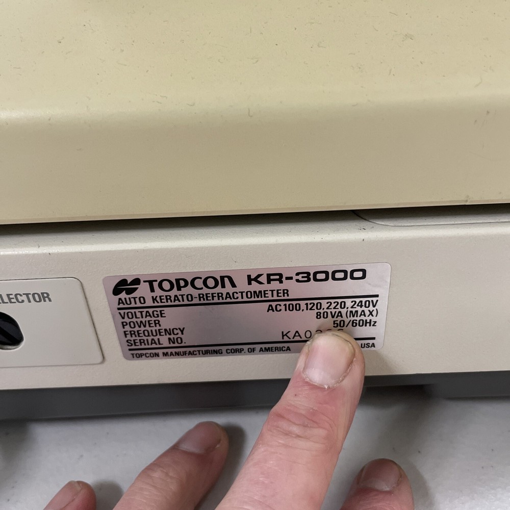 Topcon KR-3000 Auto Keratometer and Refractometer