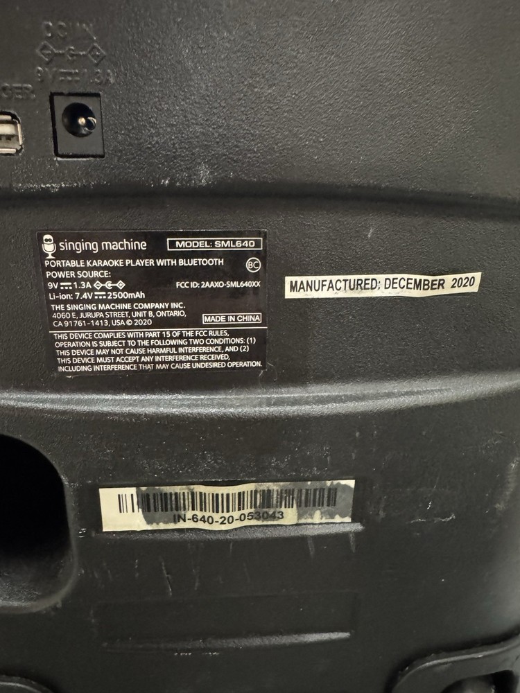 SINGING MAchine disco led KARAOKE SYSTEM BLUETOOTH Untested SKU:C