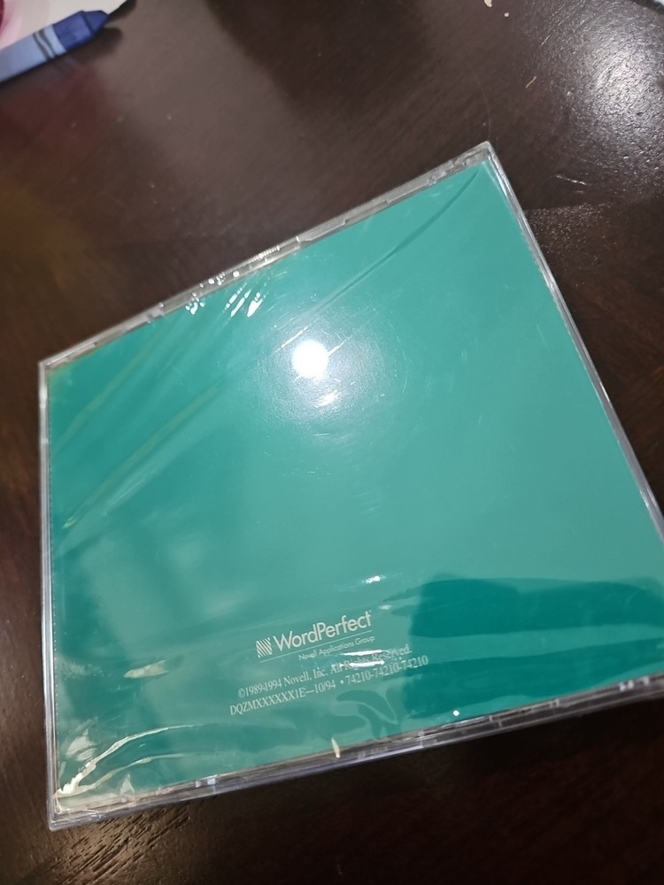 New 1994 WordPerfect Version 6.0a! With Quattro Pro 5