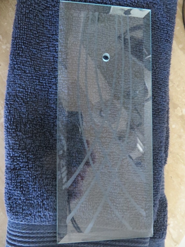 Beveled with Design Glass Panel *
