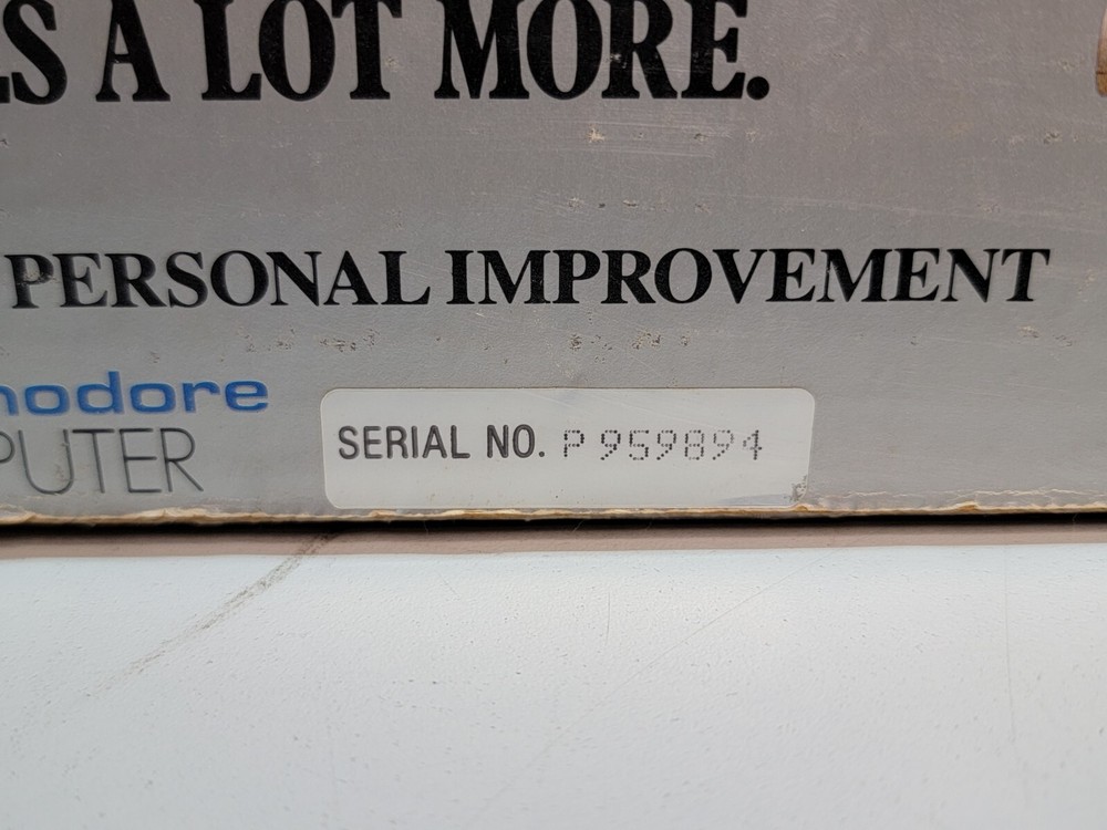 COMMODORE VIC 20 COMPUTER W/POWER SUPPLY & ORIGINAL BOX