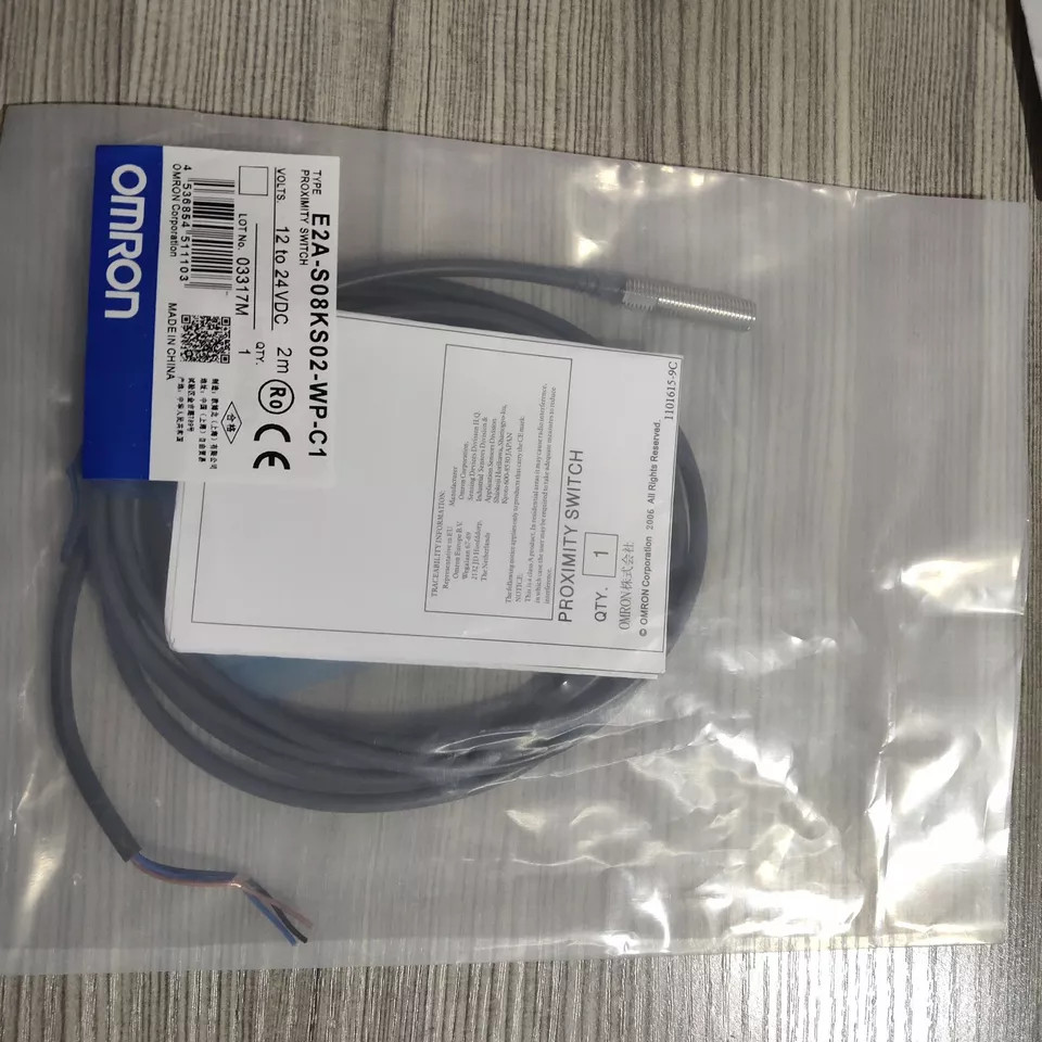 1pcs  New FOR Omron proximity switch E2A-S08KS02-WP-C1