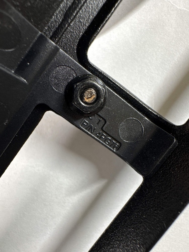 Dell PowerEdge R630 Front Security Bezel Philo Branded DP/N 4PG7G