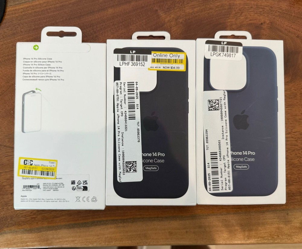 Apple Magsafe Silicone case for iPhone 14 pro - Authentic Apple Case - OPEN BOX