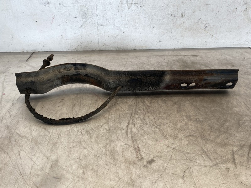 1995 International 9200 Frame Brackets (753-10193)