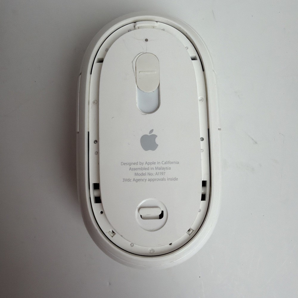 Apple Magic Mouse White Bluetooth Wireless A1197