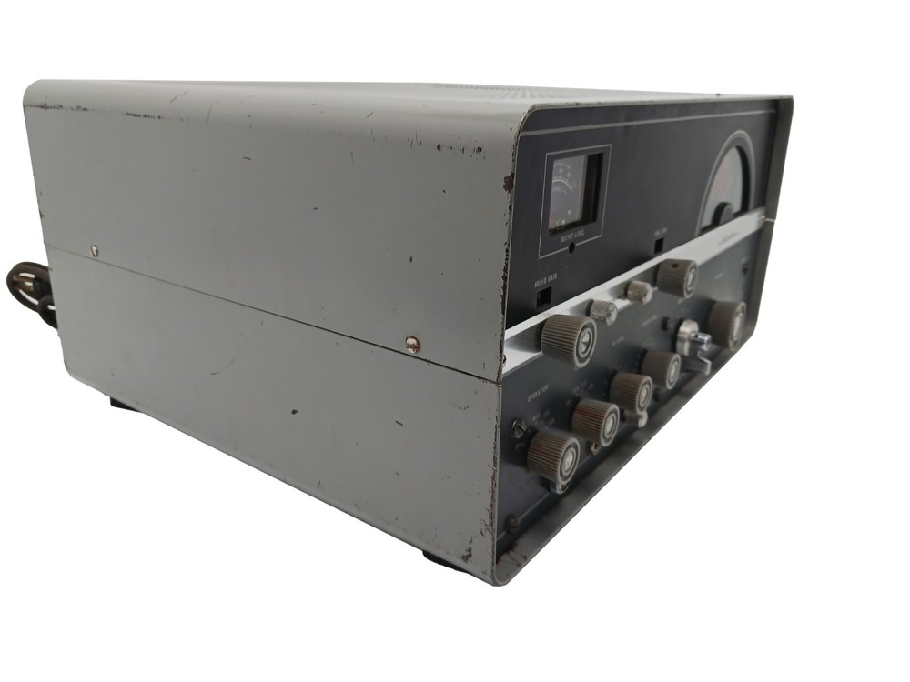 Hallicrafters HT-37 Ham Radio HF Transmitter Vintage 1960s - POWERS UP