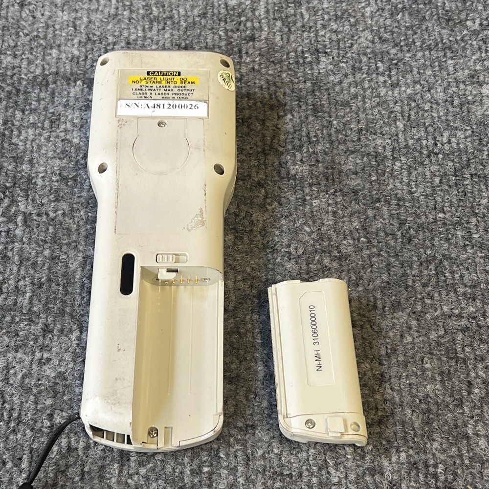Unitech PT-600 Data Collection Termianal Scanner Dead Battey Used