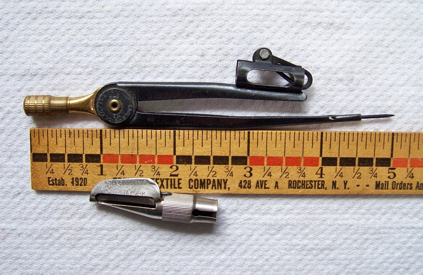 Vintage EAGLE PENCIL CO #557 Topper Pencil Sharpener & #576 Black & Gold Compass