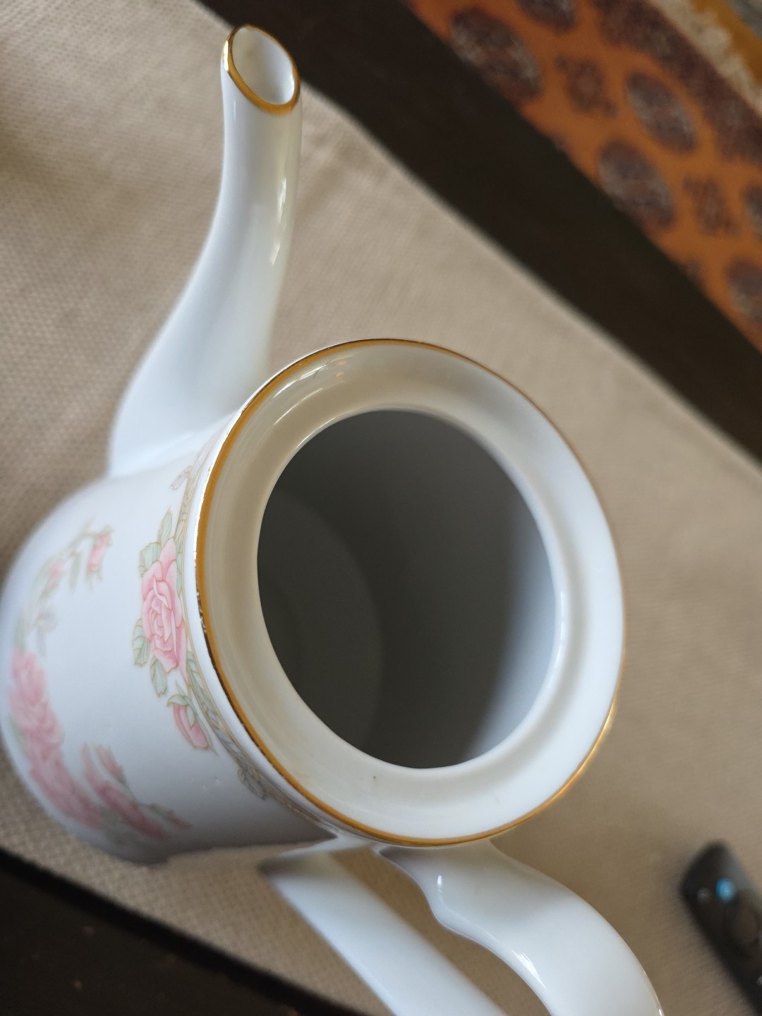 Crown Ming Fine Jian Shiang Christina Pattern Fine China Tea Pot, Sugar, Creamer