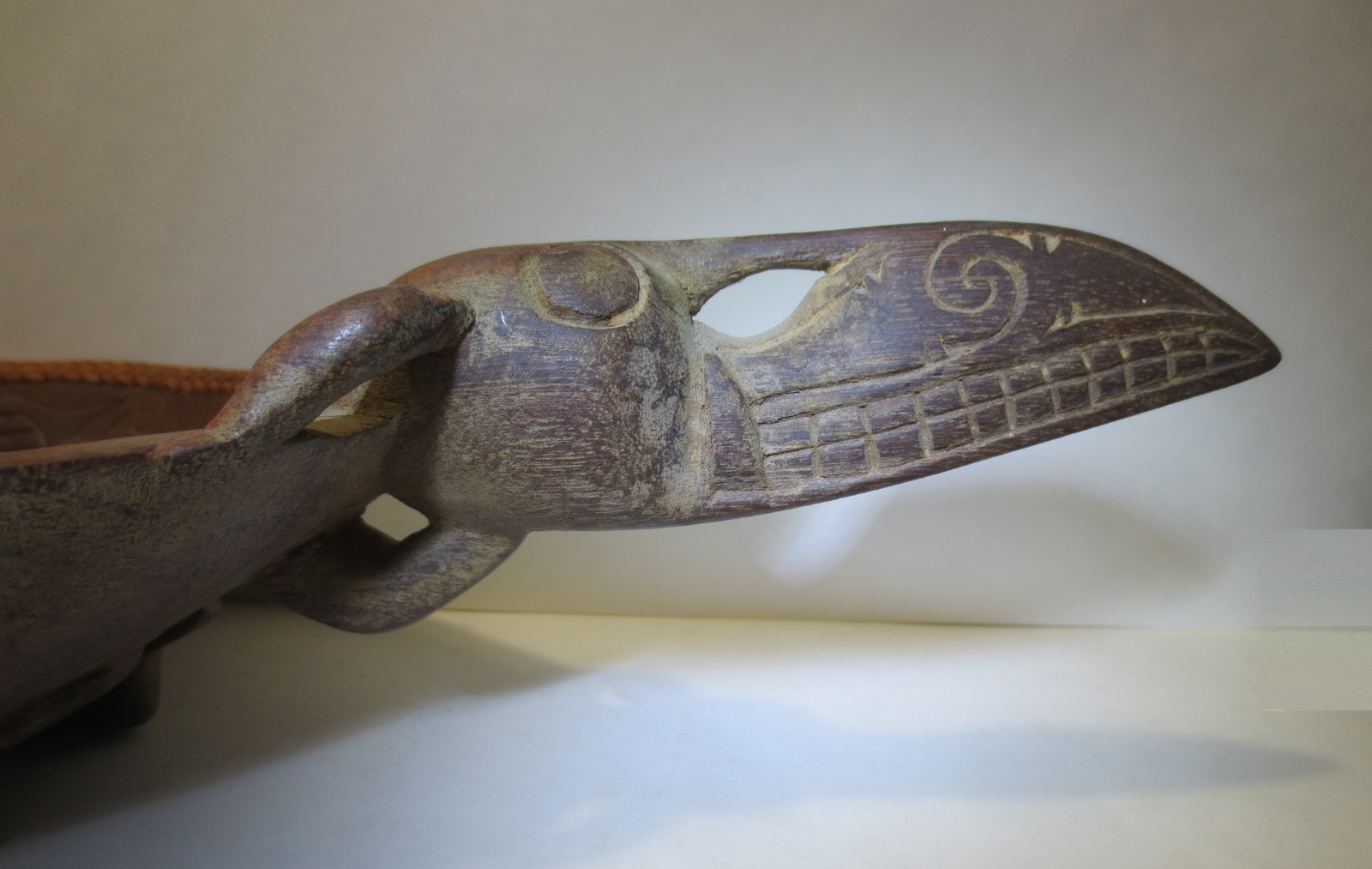 RARE! ANTIQUE! c1900 BORNEO "ASO DRAGON" CARVED WOOD BOWL w WEAVED RATTAN RIM