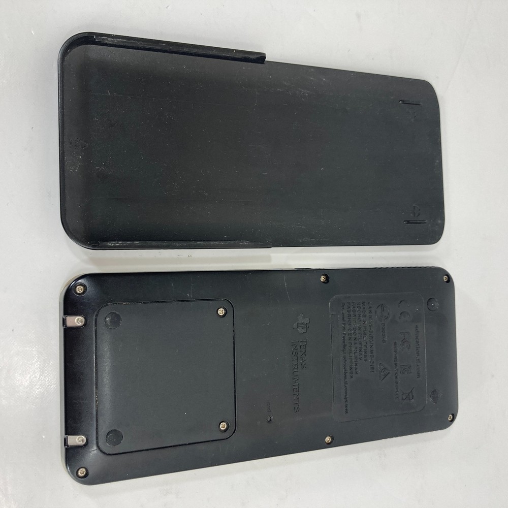 Texas Instruments TI-84 Plus CE Graphing Calculator With Cover, Cable - TESTED