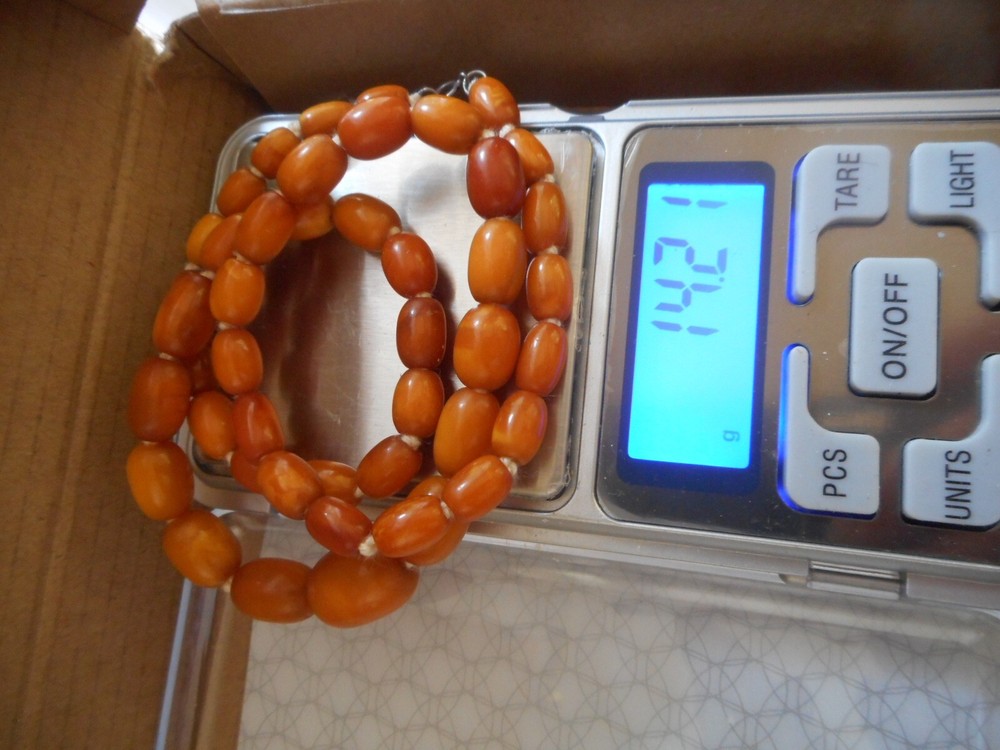 Antique butterscotch amber necklace 14g