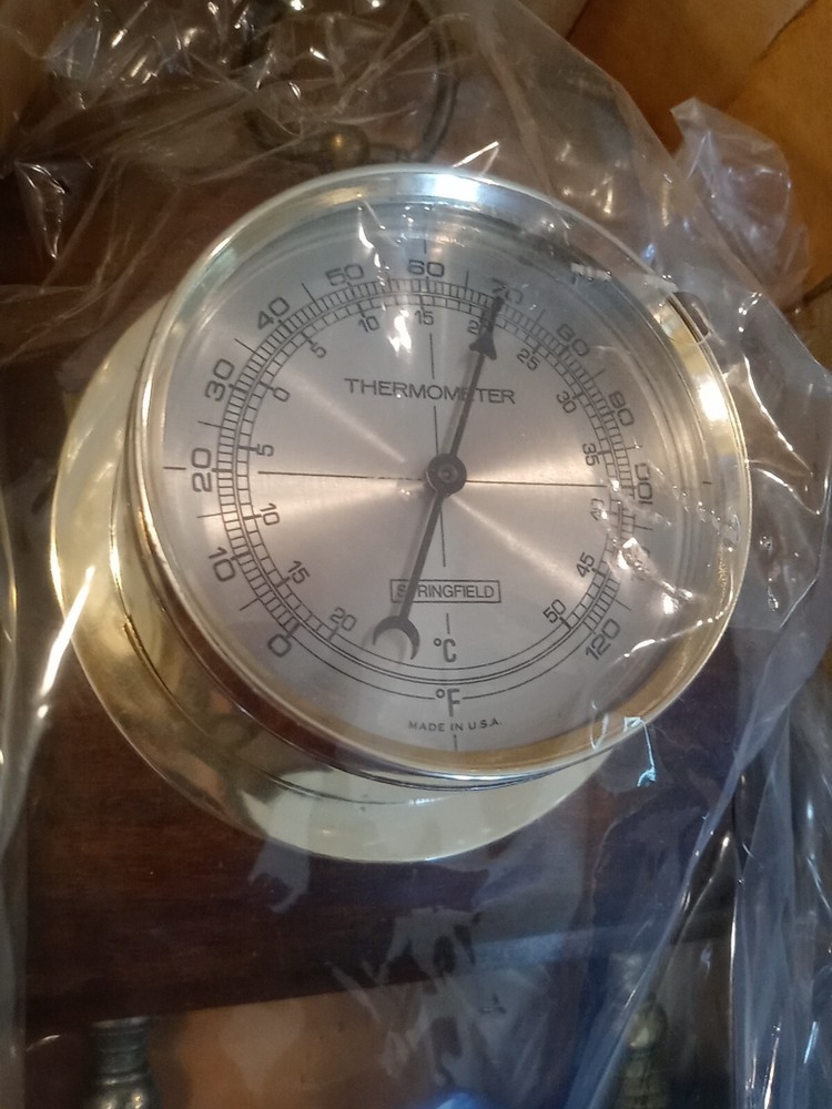 NOS Springfield Berometer