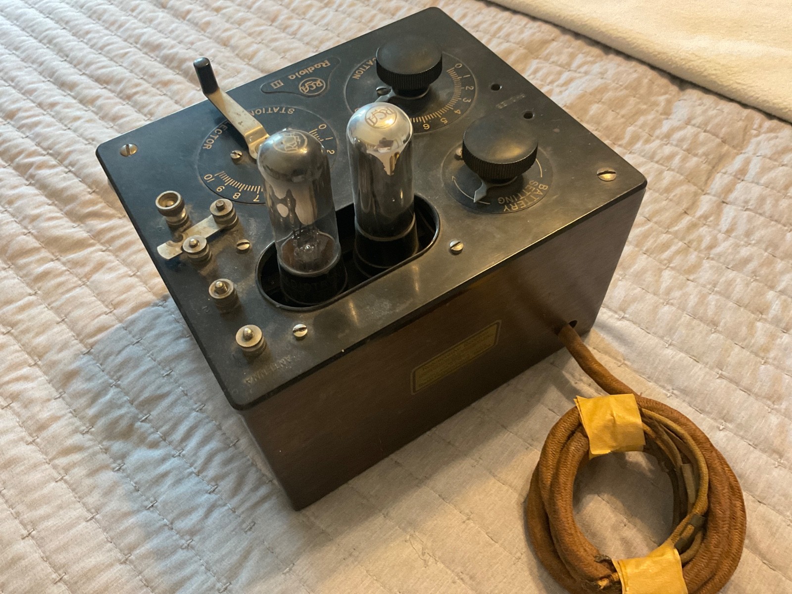 RCA Radiola III Regenerative Receiver Radio (Good Shape Untested)