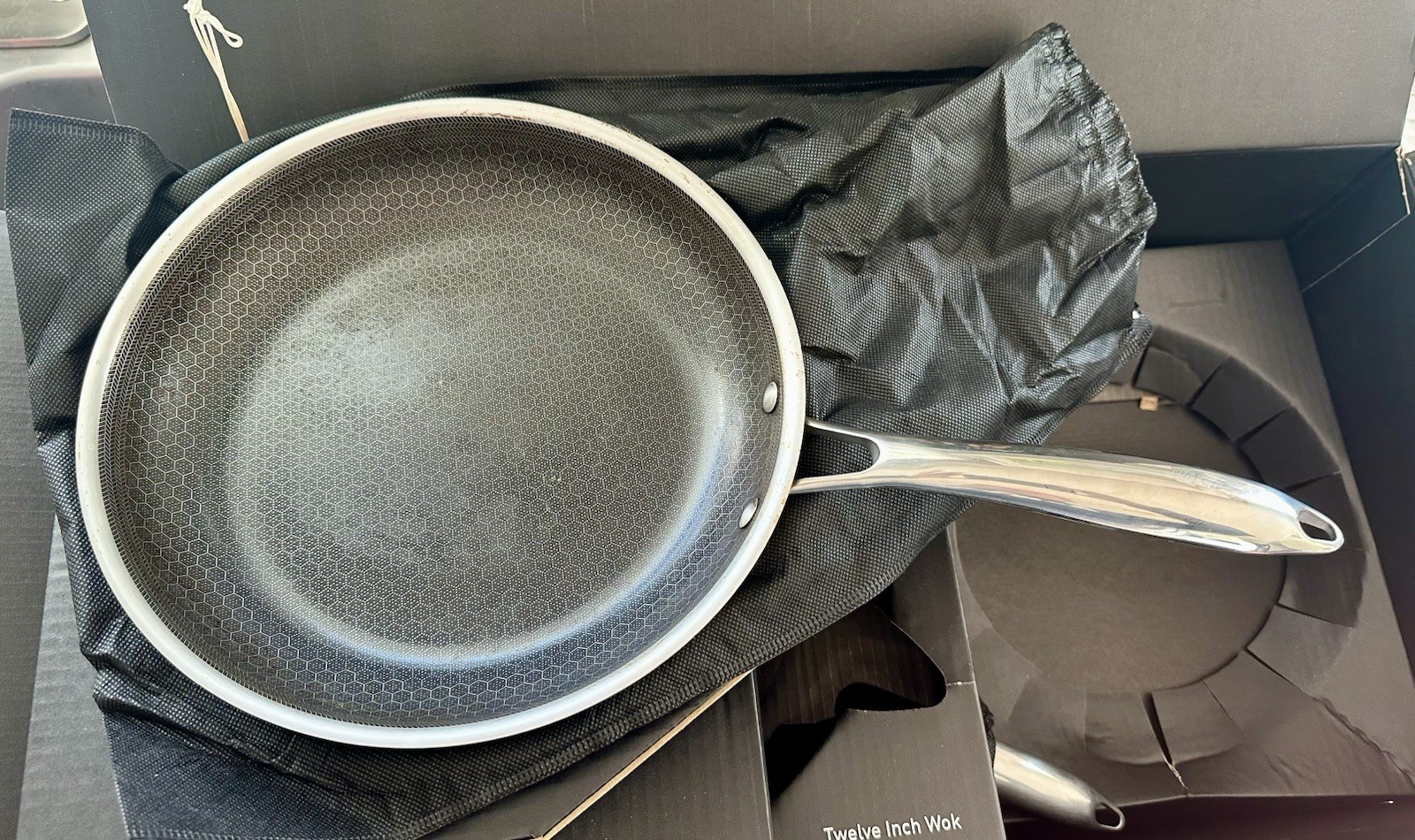 HexClad Hybrid Nonstick Cookware Set 7-Piece - Light Use - Free Shipping