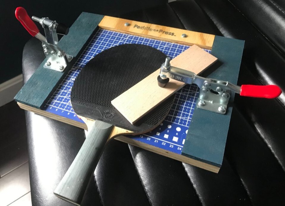 Paddle Press - The table tennis paddle assembly tool