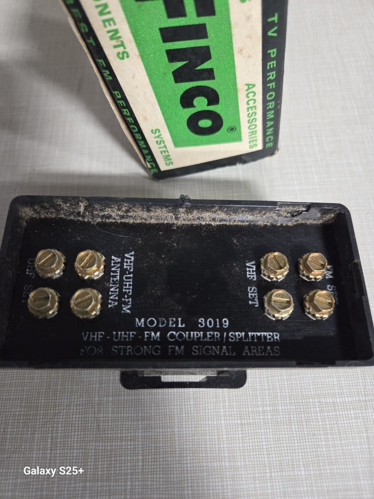 Finco 3019 Vhf-uhf-fm Coupler Splitter