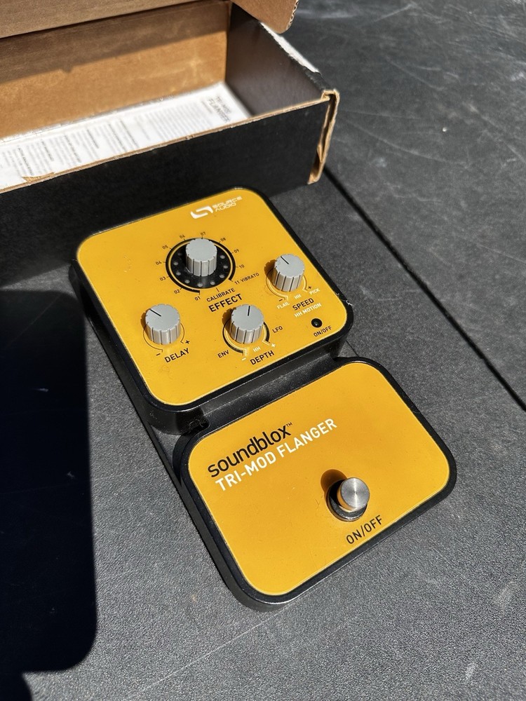 SOURCE AUDIO FLANGER SOUNDBLOX TRI-MOD FLANGER from Japan 1D