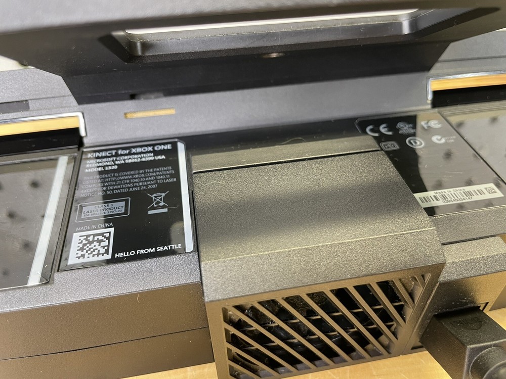 Xbox One Kinect Sensor Camera Bar - Model 1520