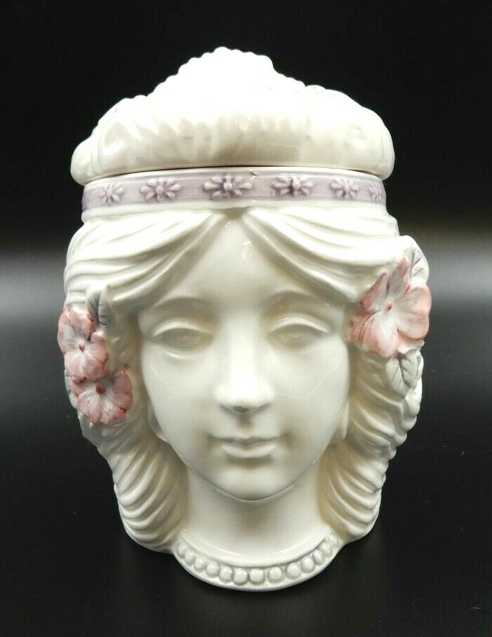 VINTAGE SIGMA BELLE EPOQUE WHITE CERAMIC DECORATIVE CONTAINER