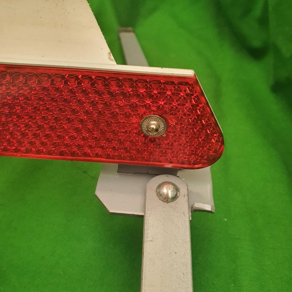 Warndreieck K13755 Warning Triangle Vintage Fully Functioning Good Condition