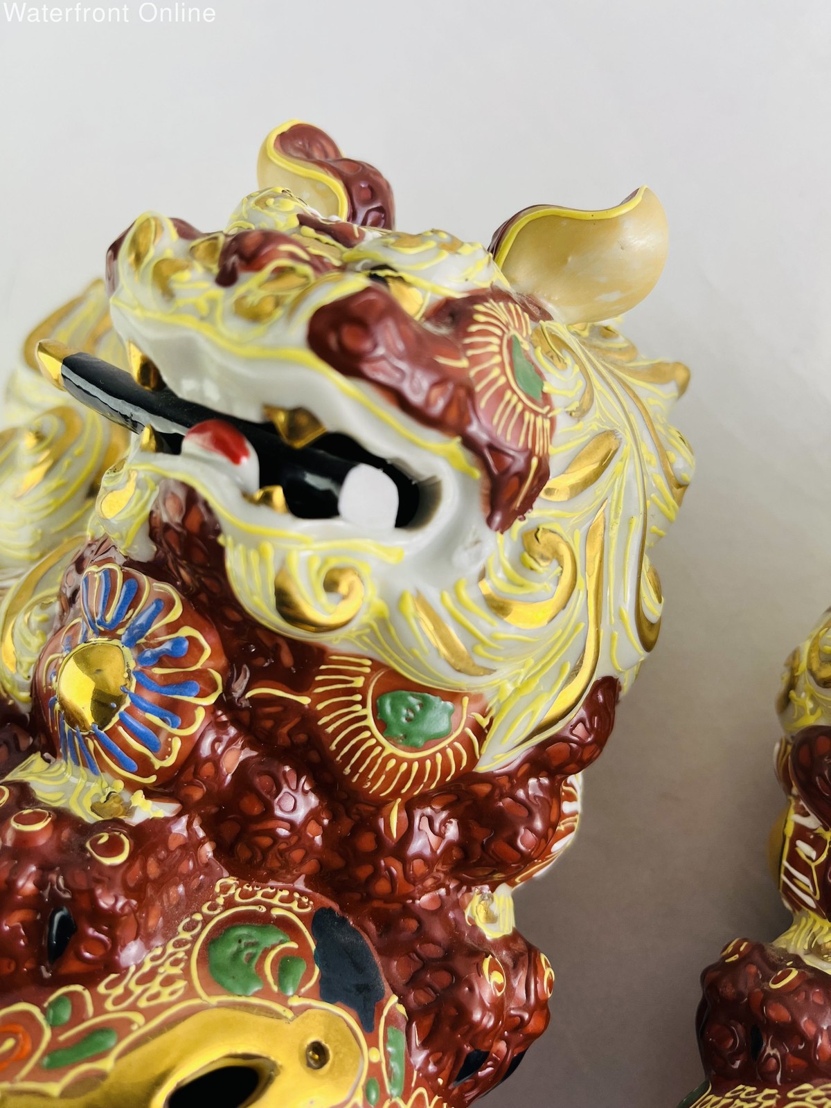 Kutani Shishi Foo Dogs Guardian Lions Red with Gold Accent Vintage Chinoiserie
