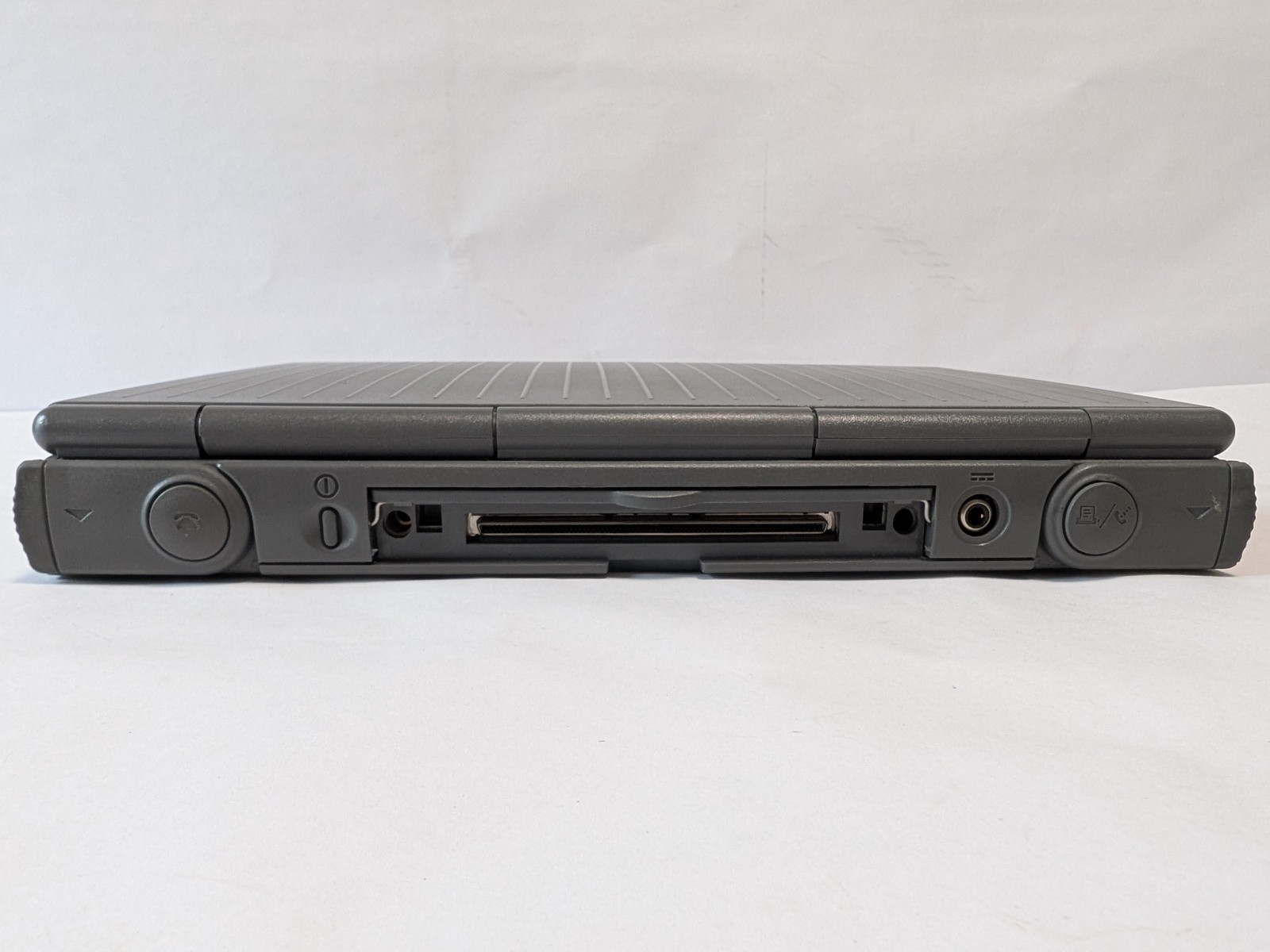 Vintage Apple PowerBook Duo 280 M7777 - UNTESTED