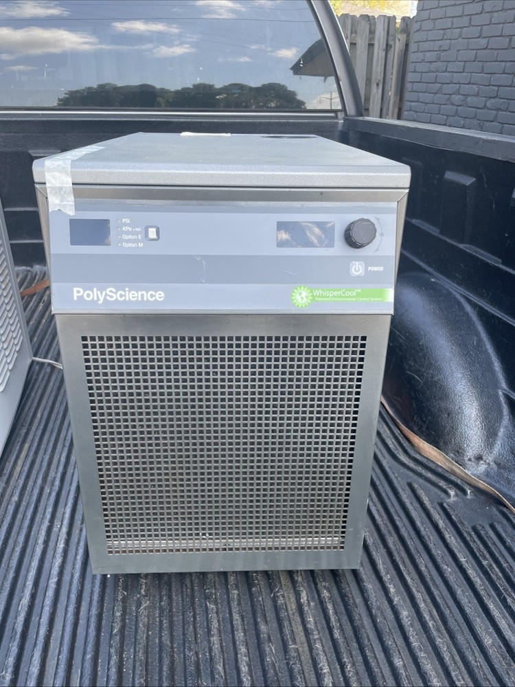 POLY SCIENCE WHISPER COOL ENVIRONMENTAL CONTROL CIRCULATING CHILLER MODEl 772046
