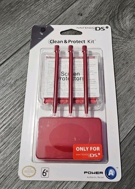 Power A Nintendo DS Clean & Protect Kit Red