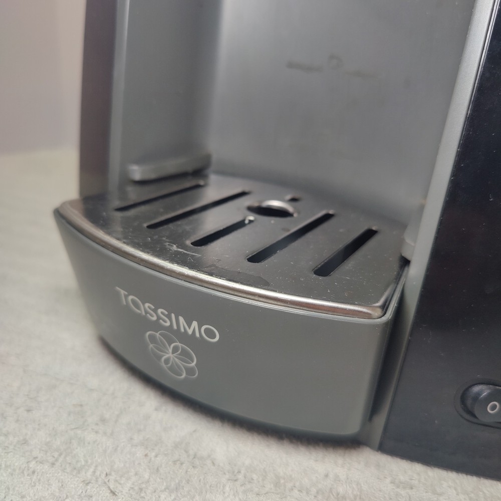 Bosch Tassimo TAS4702UC Single Serve Coffee Maker Black