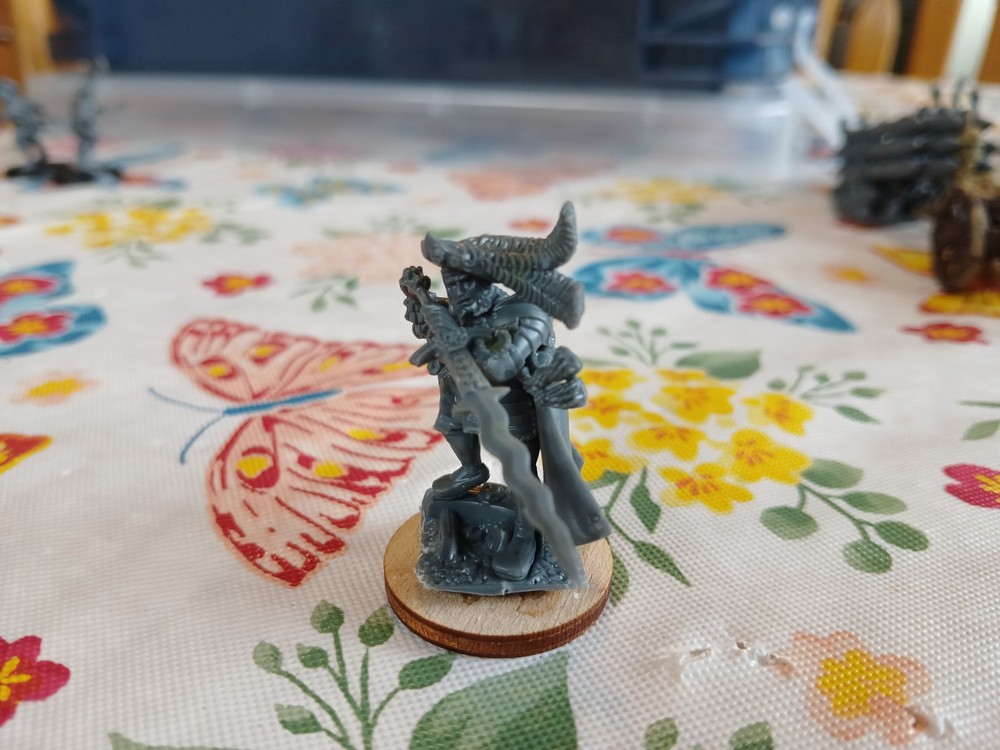 Warhammer Empire Captain with Great sword