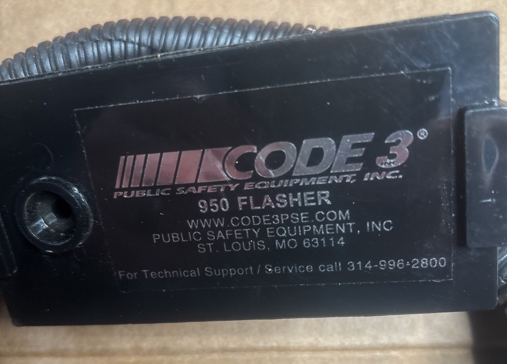 CODE 3 Model 950, Multiple Mode Headlight Flasher, 12VDC, 8A, New Surplus