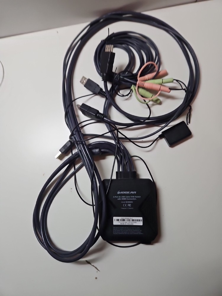 GCS52DP 2-Port 4K USB DisplayPort Cable KVM Switch IOGEAR
